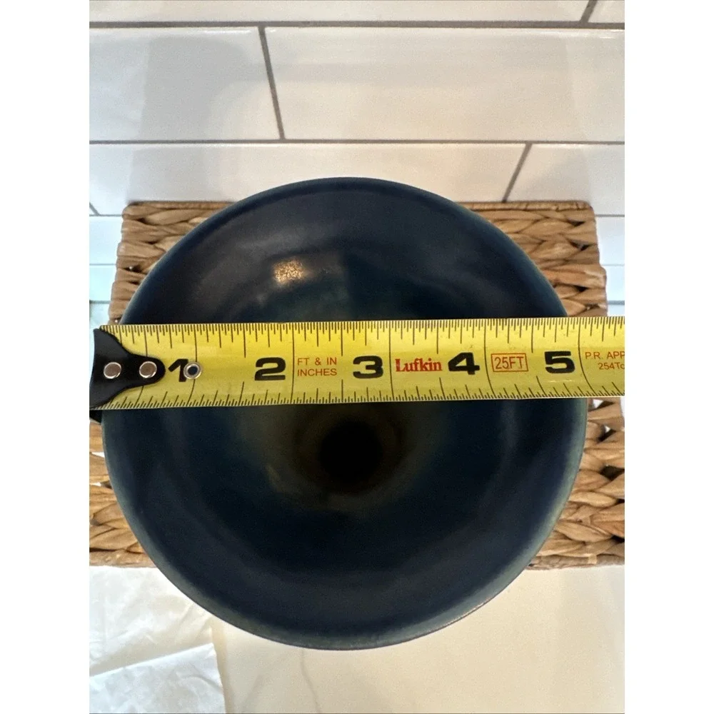 Roseville Pottery Zephyr Lily‎ 132-7